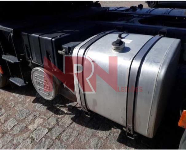 Foto de CAMINHÃO TRATOR, IVECO STRALIS HI WAY 600S44T TA, COR BRANCO BANCHIS - 2022/2022 – CURITIBA/PR