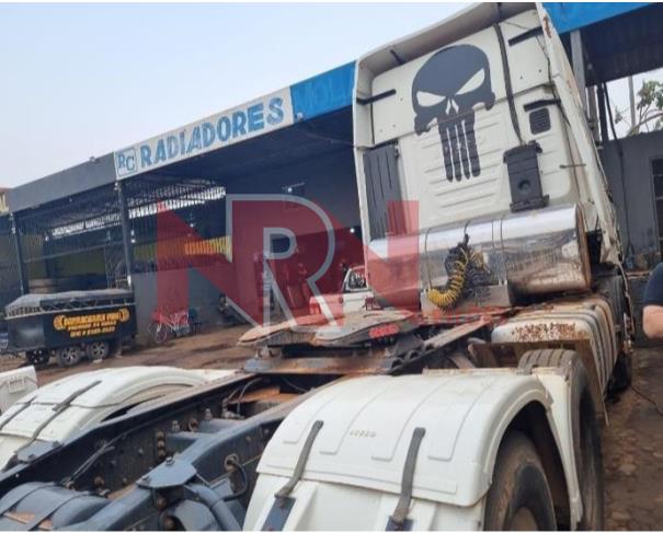 Foto de CAMINHÃO IVECO STRALIS 600S44T – 2021/2022 – PORTO VELHO/RO