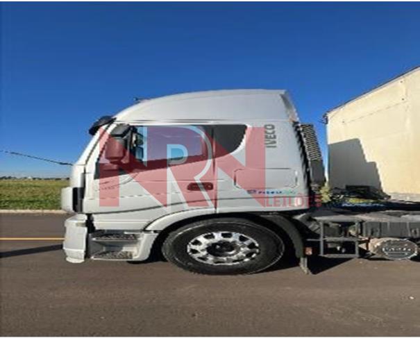 Foto de CAMINHÃO IVECO STRALIS HI WAY 600S48T - 2021/2022 – ALVORADA/RS