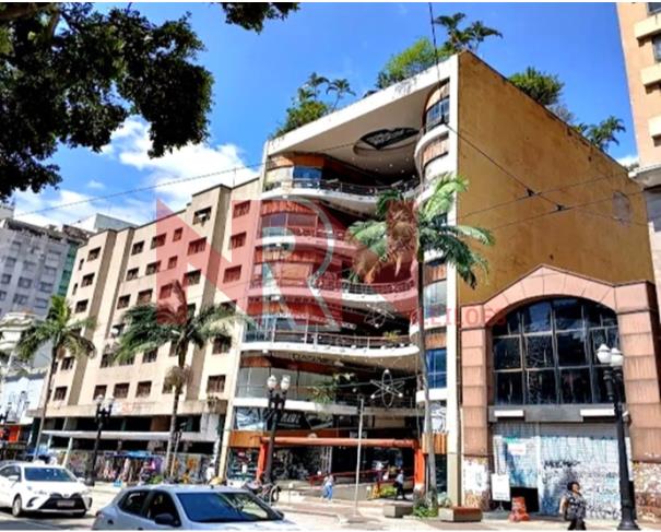 Foto de CONJUNTO COMERCIAL | REPÚBLICA (GALERIA DO ROCK) - SÃO PAULO