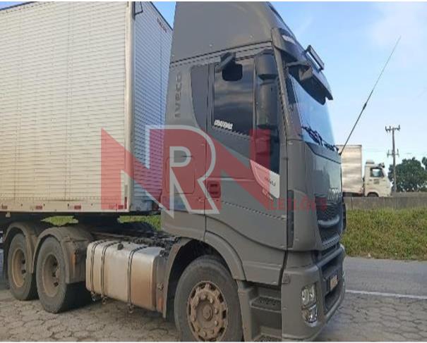 Foto de CAMINHÃO IVECO STRALIS HI WAY 600S44T - 2021/2022 – ALVORADA/RS
