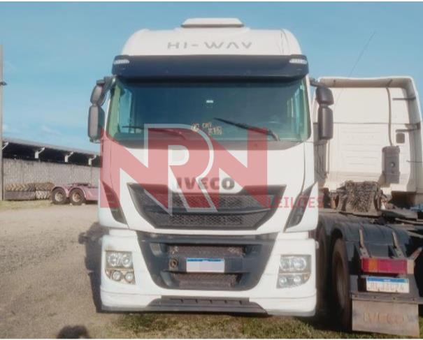 Foto de CAMINHÃO TRATOR, IVECO STRALIS HI WAY 600S44T TA - 2022/2022 – CURITIBA/PR