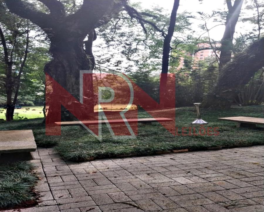 JAZIGO | CEMITÉRIO DO MORUMBY - SP JAZIGO | CEMITÉRIO DO MORUMBY - SP, localizado em São Paulo - SP