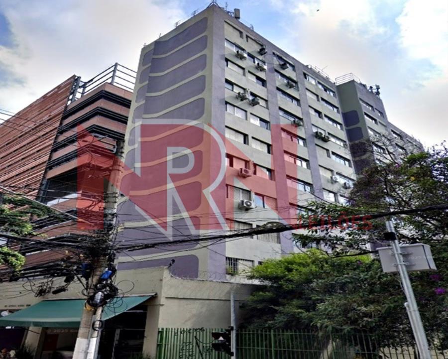 Foto de Apartamento em leilão no Edifício Vitória Régia em São Paulo - SP